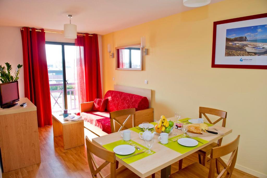 Residence Goelia Belle Epoque Мер-ле-Бен Екстериор снимка